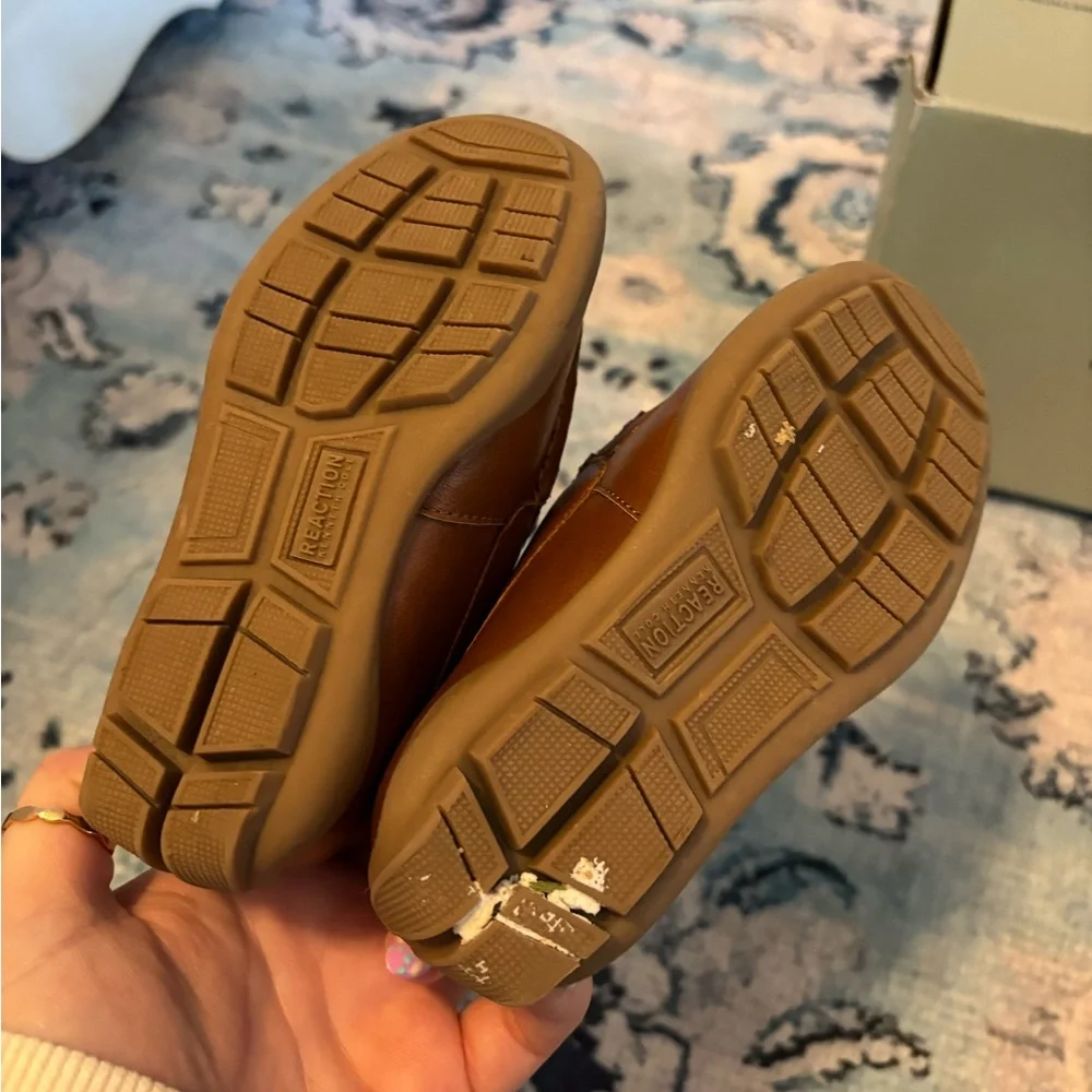 Kenneth Cole Reaction classic slip